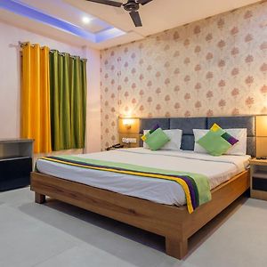Treebo Shakuntalam, Near Lucknow Airport